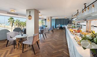 Crowne Plaza Tel Aviv Beach by IHG