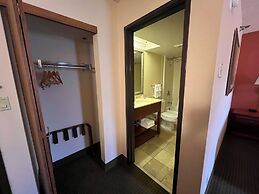 AmericInn by Wyndham Omaha