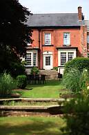 Best Western Plus Pinewood Manchester Airport-Wilmslow Hotel
