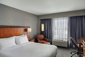 Courtyard by Marriott Hamilton
