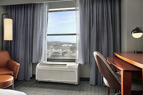 Courtyard by Marriott Hamilton