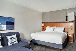 Courtyard by Marriott Hamilton