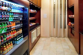 Courtyard by Marriott Hamilton