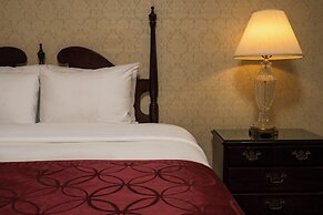 Carlyle Hotel