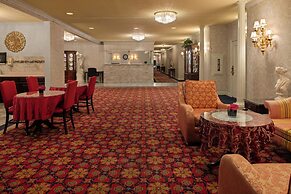 Carlyle Hotel