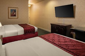 Carlyle Hotel