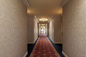 Carlyle Hotel