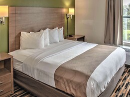 Quality Suites Lake Wright - Norfolk Airport