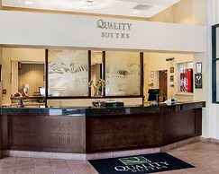 Quality Suites Lake Wright - Norfolk Airport