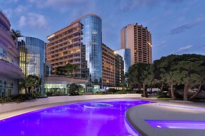 Le Meridien Beach Plaza