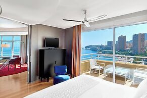 Le Meridien Beach Plaza