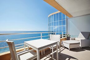 Le Meridien Beach Plaza