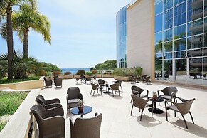 Le Meridien Beach Plaza