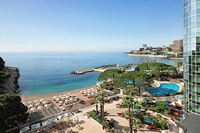 Le Meridien Beach Plaza