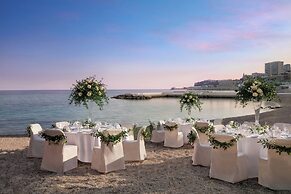 Le Meridien Beach Plaza