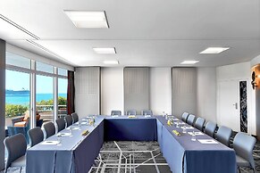 Le Meridien Beach Plaza
