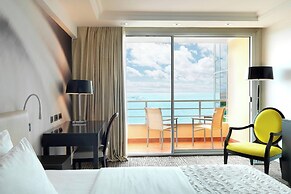 Le Meridien Beach Plaza