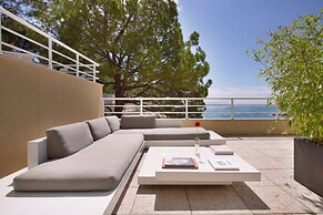 Le Meridien Beach Plaza