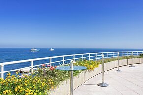 Le Meridien Beach Plaza