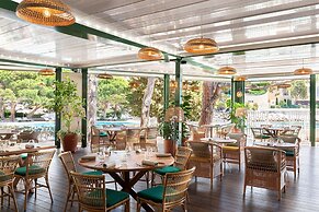 Le Meridien Beach Plaza