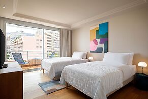 Le Meridien Beach Plaza