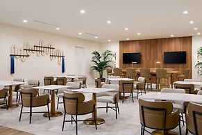 The Westin Los Angeles Airport