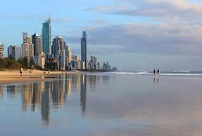 Crowne Plaza Surfers Paradise by IHG