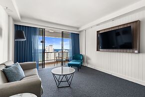 Crowne Plaza Surfers Paradise by IHG