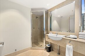 Crowne Plaza Surfers Paradise by IHG