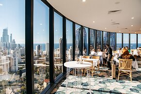 Crowne Plaza Surfers Paradise by IHG