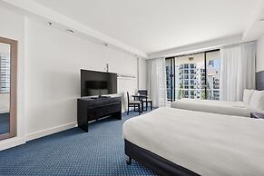 Crowne Plaza Surfers Paradise by IHG