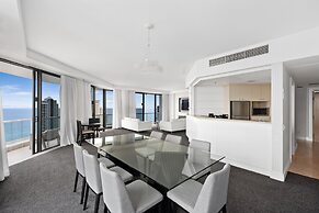 Crowne Plaza Surfers Paradise by IHG