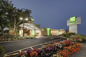 Holiday Inn Westbury - Long Island by IHG