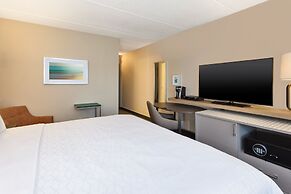 Holiday Inn Westbury - Long Island by IHG
