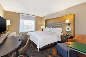 Holiday Inn Westbury - Long Island by IHG
