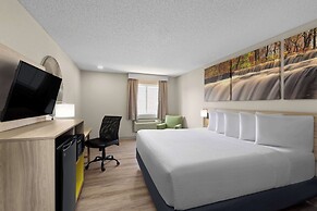 Days Inn by Wyndham Carthage