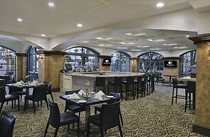 DoubleTree by Hilton San Pedro - Port of Los Angeles