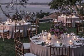 Four Seasons Resort Bali at Jimbaran Bay