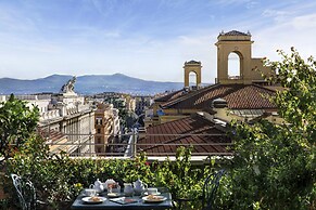 Marcella Royal Hotel - Rooftop Garden