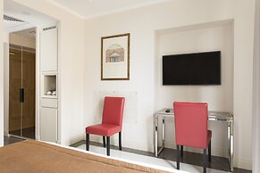 Marcella Royal Hotel - Rooftop Garden