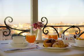 Marcella Royal Hotel - Rooftop Garden