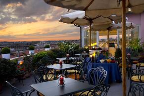 Marcella Royal Hotel - Rooftop Garden