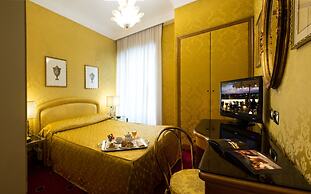 Marcella Royal Hotel - Rooftop Garden