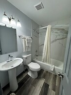 Travelodge by Wyndham Gainesville