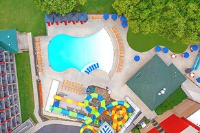 Country Cascades Waterpark Resort