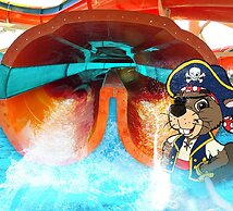 Country Cascades Waterpark Resort