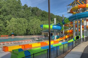 Country Cascades Waterpark Resort