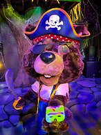 Country Cascades Waterpark Resort