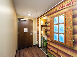 Country Cascades Waterpark Resort