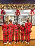 Country Cascades Waterpark Resort